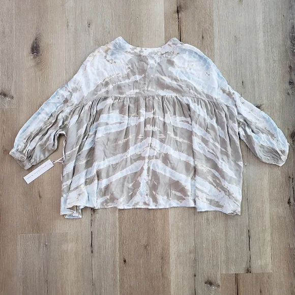 YOUNG FABULOUS & BROKE Printed Tie Die Front Top - Picture 7 of 7